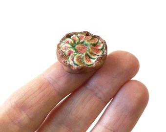 Dollhouse Miniature Sculpey clay food - Fig & Mascarpone Tart