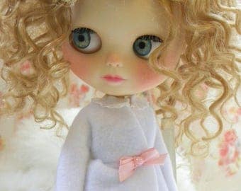 Custom Blythe Doll / Mohair / OOAK / Clothes