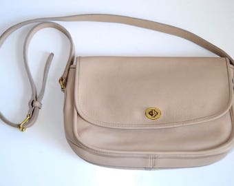 VINTAGE COACH Beige Leather Legacy Crossbody Messenger Shoulder City Bag