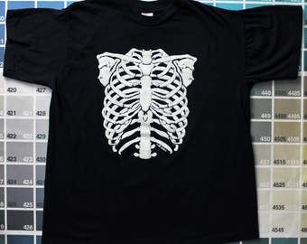 Vintage skeleton shirt | Halloween t shirt | spooky gifts | black tees women | creepy shirt | anatomy t shirt | glow in the dark clothing