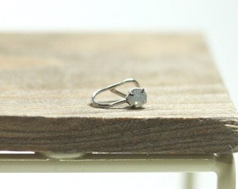 Simple Ear Cuff, No Piercing Ear Cuff, Cubic Ear Cuff, Cartilage Ear Cuff, Fake Piercing, Ear Cuff, White Ear Cuff, Ear cuffs
