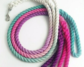 ONE COLOR OMBRE / 100% Cotton Dog Leash//4 foot dog leash//ombre dog leash//custom dog leash//dog lead//Rope dog leash//Christmas Dog Leash