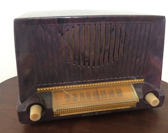 Vintage GE Tube Radio Model-422 Bakelite Case