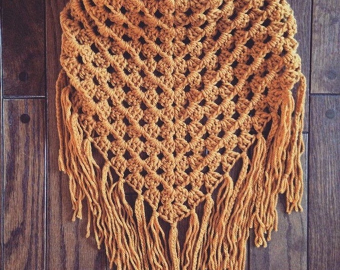 Crochet Pattern for Triangle scarf, Triangle wrap, Triangle Shawl, Oversized Crochet Scarf, Bandana Scarf pattern, Easy Scarf Pattern