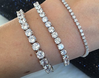 3 Colors/3 Sizes. Classic Tennis Bracelet Cubic Zirconia and 18K Gold, Rose Gold or Platinum Plating. Bridal Bracelet.