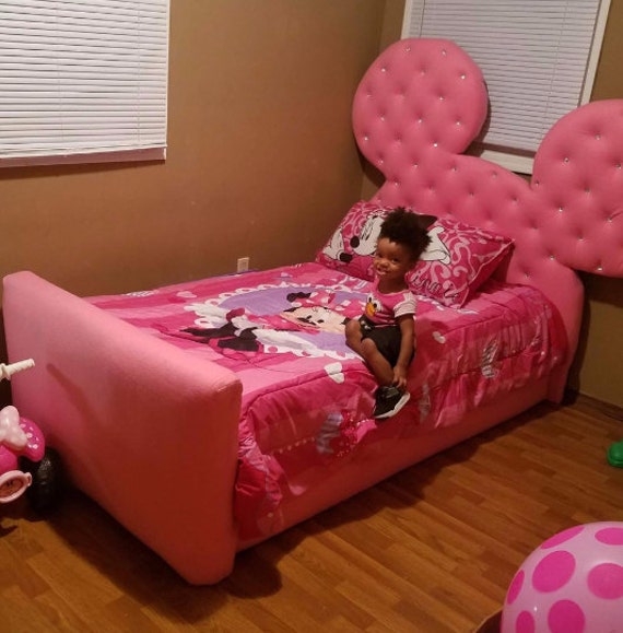 Queen Size Minnie Mouse Bed