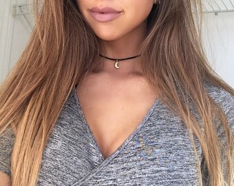 Moon Choker