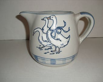 Louisville Stoneware Gaggle of Geese Large Pitcher