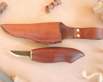 Knife with Leather Sheath