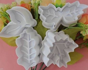 4 mussels lifted Pieces fall leaves Cake dough in sugar & Amande design