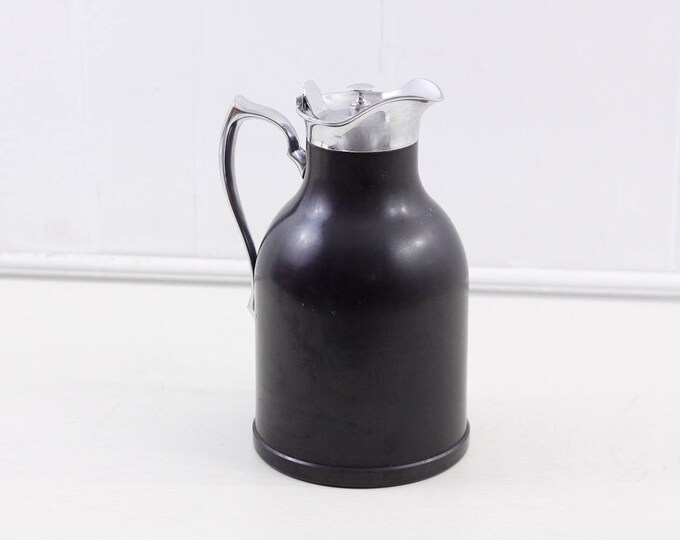 Vintage bakelite THERMOS hot water jug, coffee pot, tea pot - retro kitchenalia, stronglas toronto canada, 1930s bakelite caraffe pitcher