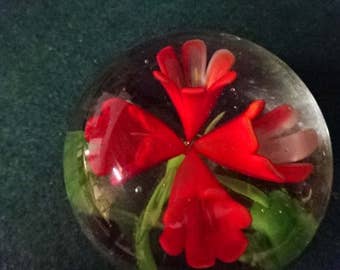 Stunning Art Glass Paperweight/Vintage