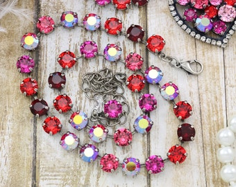 MARIANA YG NKLC W/ PPL/RED/BLU/YLW CRYSTALS main image 0