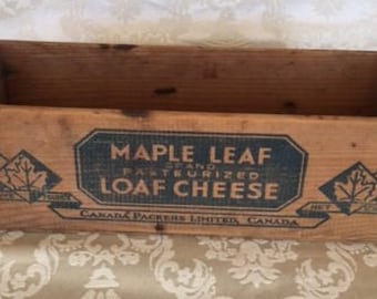Vintage Maple Leaf Cheese Box Primitive Box Storage Crate Wood Box