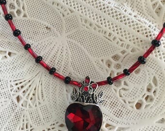 Red and black queen of hearts necklace, handmade