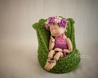Newborn Chair, Newborn Pod, Photo Prop Chair, Newborns