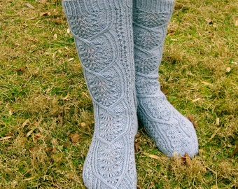 Knit Sock Pattern: Sappora Socks Knitting Pattern