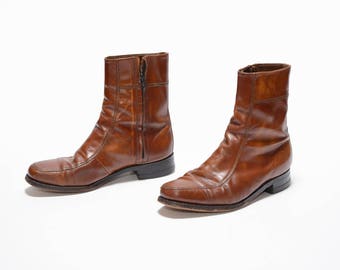 mens vintage boots 70s Florsheim Chelsea boots caramel brown distressed leather Beatle boots 1970 mod boots 7.5 7.5D