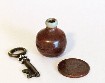 Tiny is The Key Miniature Vase Set