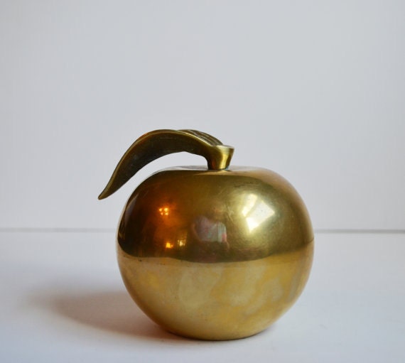Vintage Brass Apple Paperweight Apple Paperweight by JudysJunktion