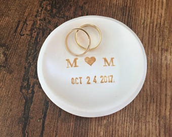 wedding ring dish / rustic wedding ring holder / something old / ring bearer dish / personalized ring bearer holder