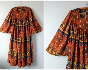 Vintage African print dress size medium