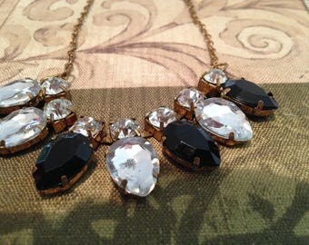 Trendy Vintage 18" Black & White Rhinestones Costume Jewelry Necklace