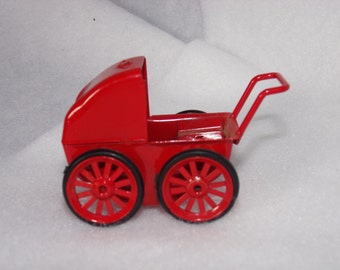 Vintage Doll House Baby Carriage. Mini Doll House Carriage. Miniature Nursery Carriage. Doll House Furniture