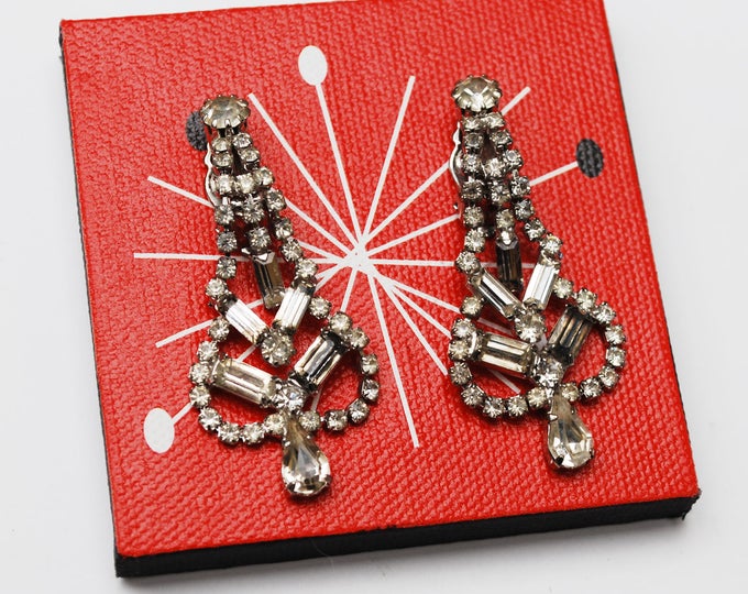 Rhinestone Dangle earrings -Chandelier - silver tone sclip on - Wedding BRide