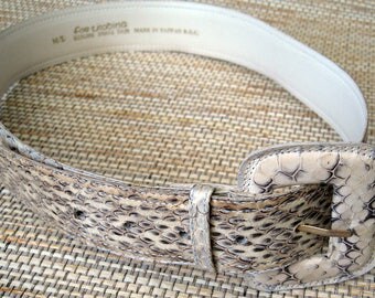 Woman's White Snakeskin Belt