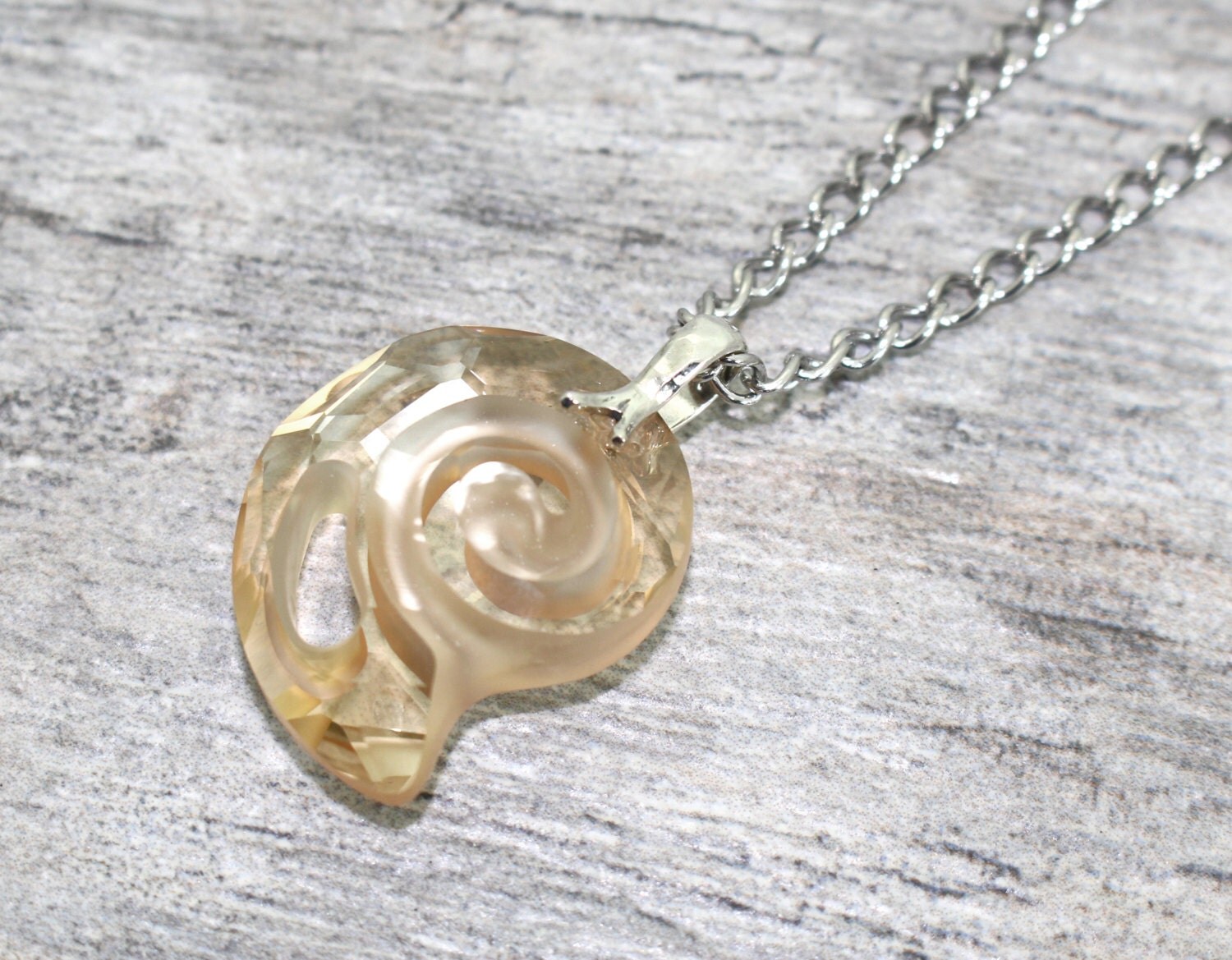 Stainless Steel Sea Snail Pendant Necklace Conch Shell