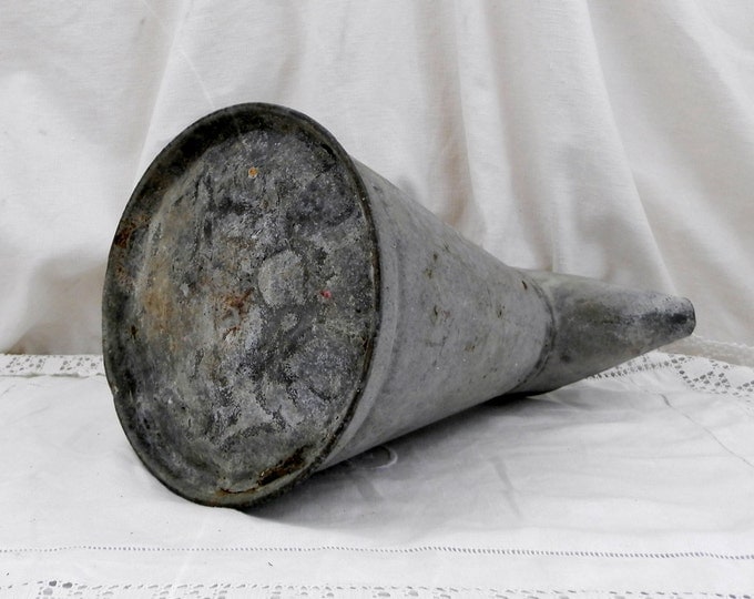 Large Antique French Large Zinc Galvanized Metal Pitcher / Jug, Vase, Cottage, French Country Decor Rustic Home, Shabby Chic, Chateau, Grey Large Antique French Large Zinc Galvanized Metal Pitcher / Jug, Vase, Cottage, French Country Decor Rustic Home, Shabby Chic, Chateau, Grey