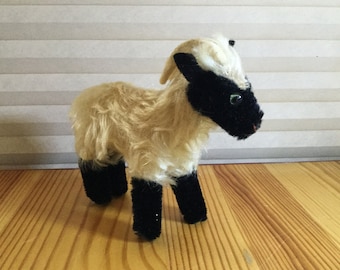 Vintage Steiff Mohair Mountain Goat Snucki