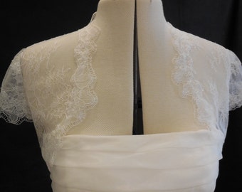 off white bridal wedding lace Bolero / off white bridal lace coat / off white bridal shrug off white bridal shoulder lace cover is for sale