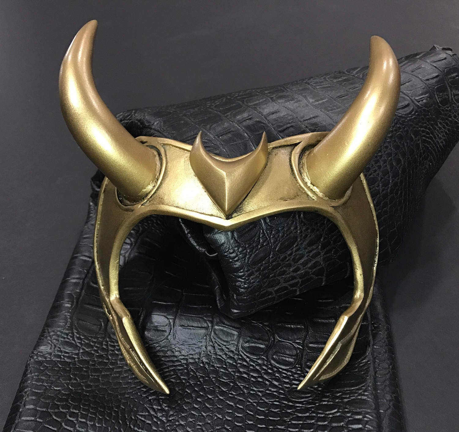 Loki Norse god horn headpiece