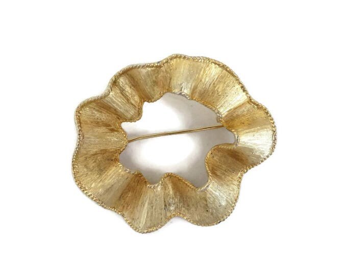 Abstract Circle Brooch - Vintage Sarah Coventry Gold Tone Circle Pin, Gift for Her, Gift Box