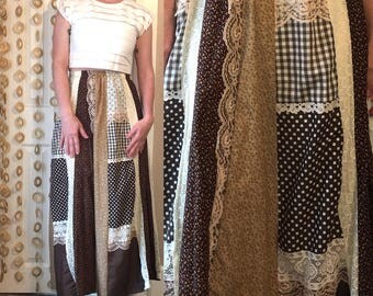 Vintage 70's BOHO Peasant GUNNIES Style PaTCHWORk & PoLKA DoT PRAIRIE Maxi SKiRT