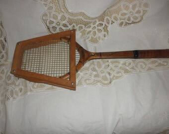 Tennis Racket by Spalding Top Flite for Championship Play with Press Wooden