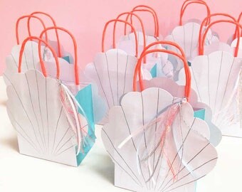 Mermaid Gift Bags, Meri Meri Shell Party Bags (set of 8), Under the Sea Party Bags, Sea Shell Party Favor Bag, Small Handled Paper Bag