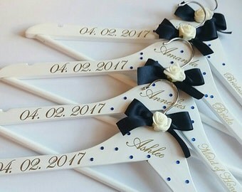 Personalised Bridal Hangers, Personalised Wedding Coat Hangers, Bridesmaids Gift Ideas, Bridal Coat-hangers, White Wooden Wedding Hangers,