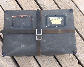 Vintage Laundry Mailing Case