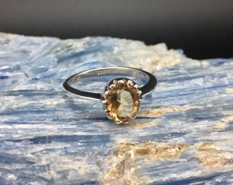 Citrine Ring // 925 Sterling Silver // Simple Etched Oval Setting