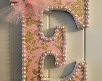 Hair bow holder, Initial bow Holder, shabby chic nursery decor, headband holder, hair accessories, bow accessories, vintage nursery decor