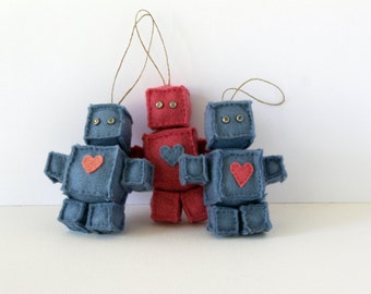 Felt Robots with Heart Ornaments