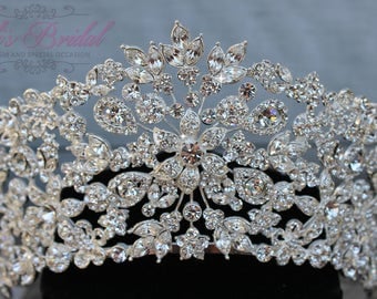 FAST Shipping!!! Swarovski Tiara, CristalTiara, Wedding Tiara, Crown, Princess Tiara, Quinceañera, Cristal Headpiece