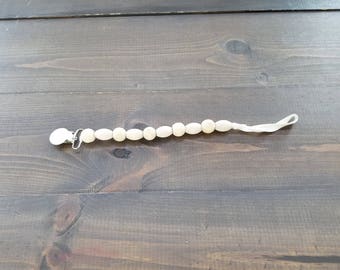 Natural Pacifier Clip