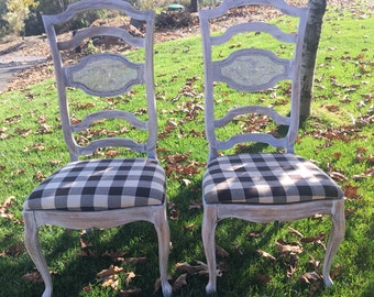 French Provincial Vintage Farmhouse Dining Chairs Weathered Finish Farmhouse Decor Fabric Upholstery is customizable