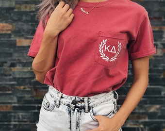 Kappa Delta Comfort Colors Laurel ΚΔ Unisex Pocket T-shirt