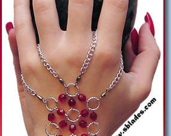 Amira Handflower Slave Bracelet, Chainmaille belly dance hand jewelry, Renaissance faire chainmail bracelet, Chain bead mail medieval event