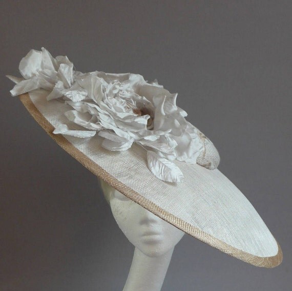 off white grey ish with gold saucer hat with ton sur ton